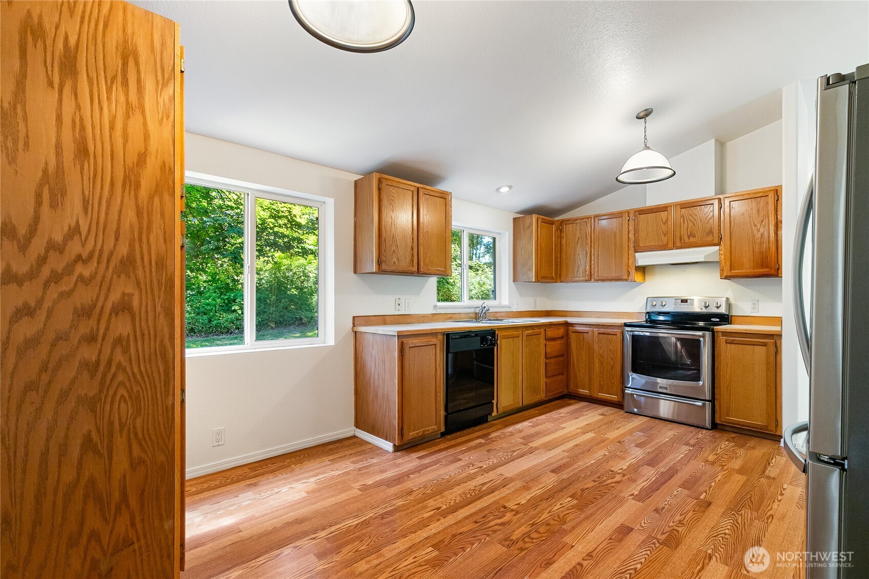 390 Van Wyck Road Property Photo 18