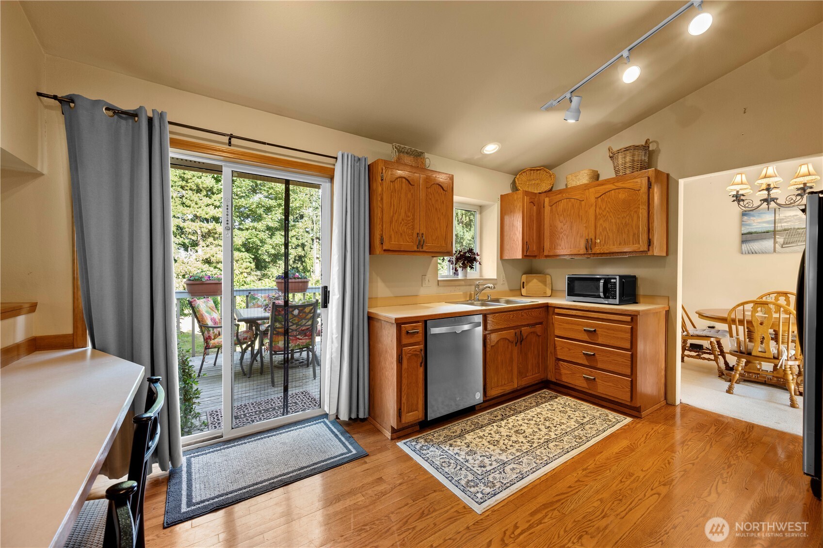 2711 148th Street Property Photo 9
