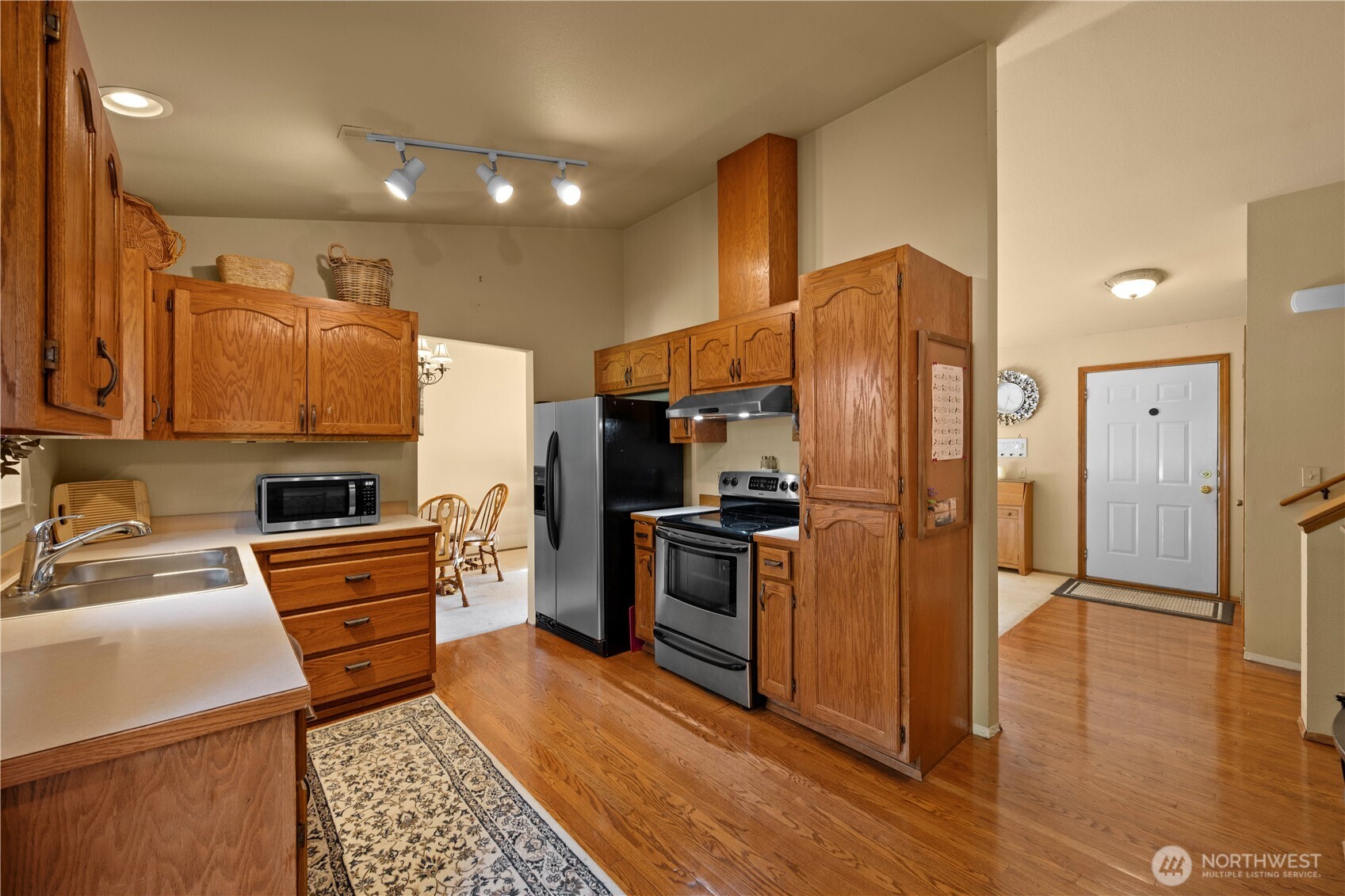 2711 148th Street Property Photo 10