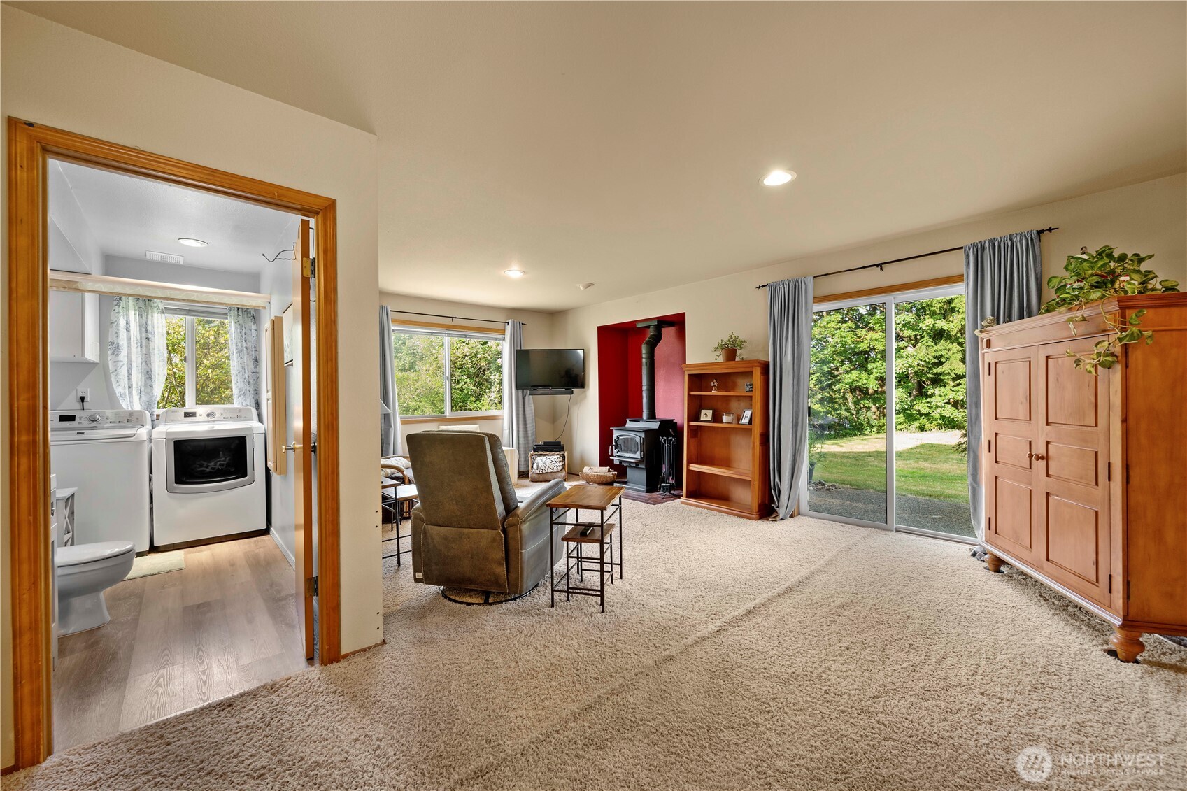 2711 148th Street Property Photo 14