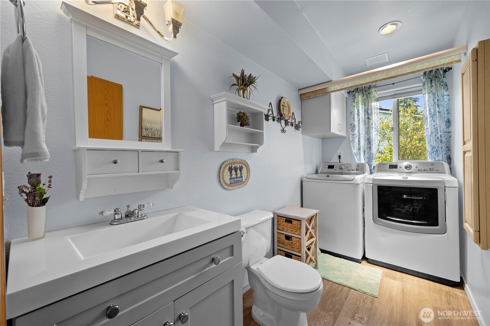 2711 148th Street Property Photo 16