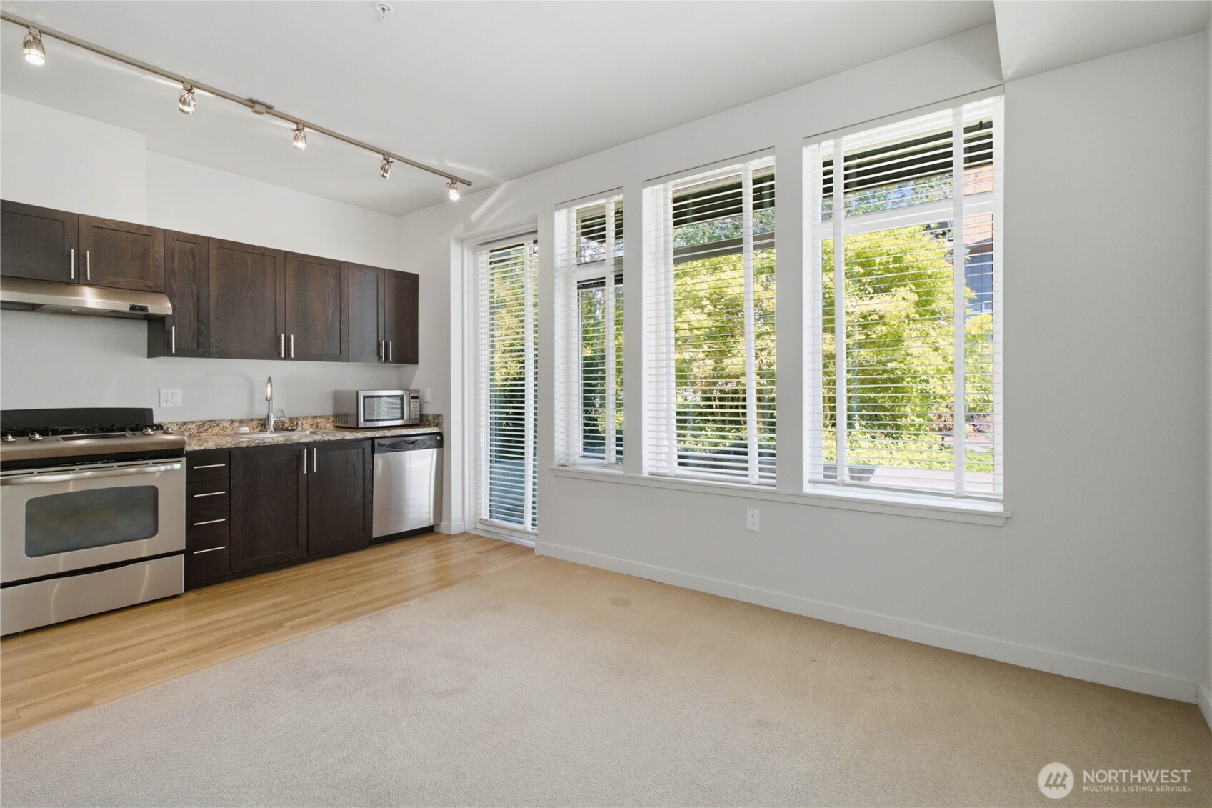 15100 6th Avenue 310 Property Photo 9