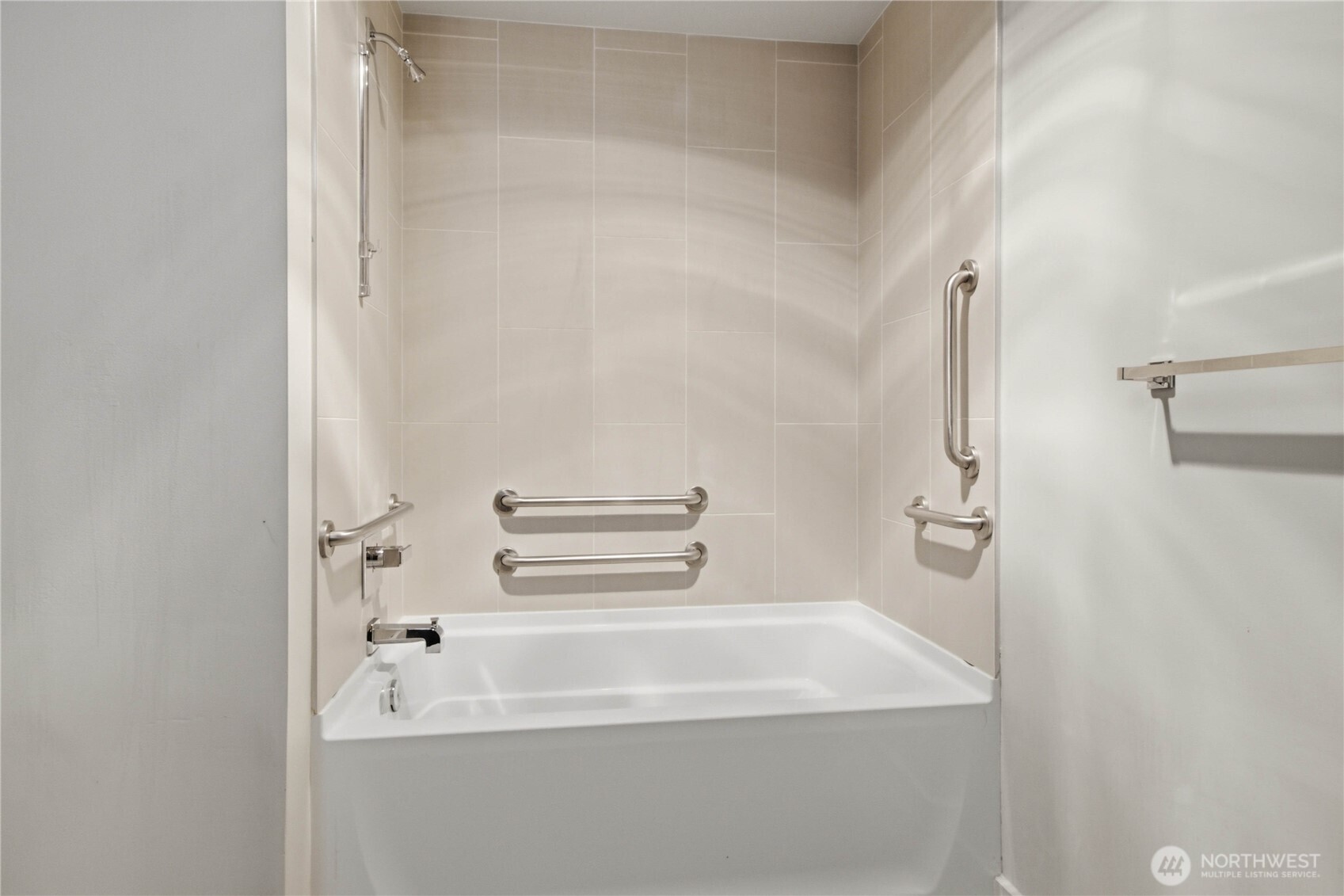 15100 6th Avenue 310 Property Photo 17