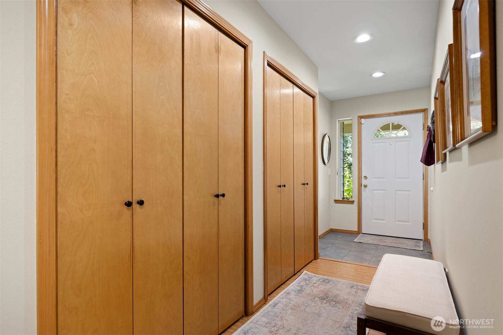1342 Whatcom St Property Photo 5
