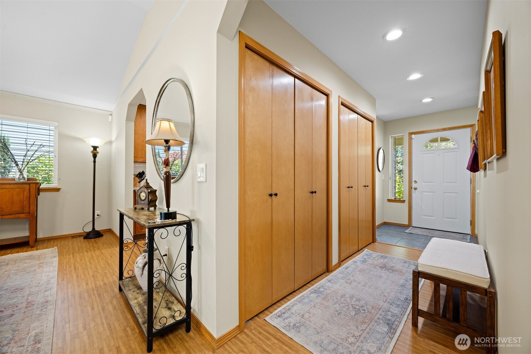 1342 Whatcom St Property Photo 12