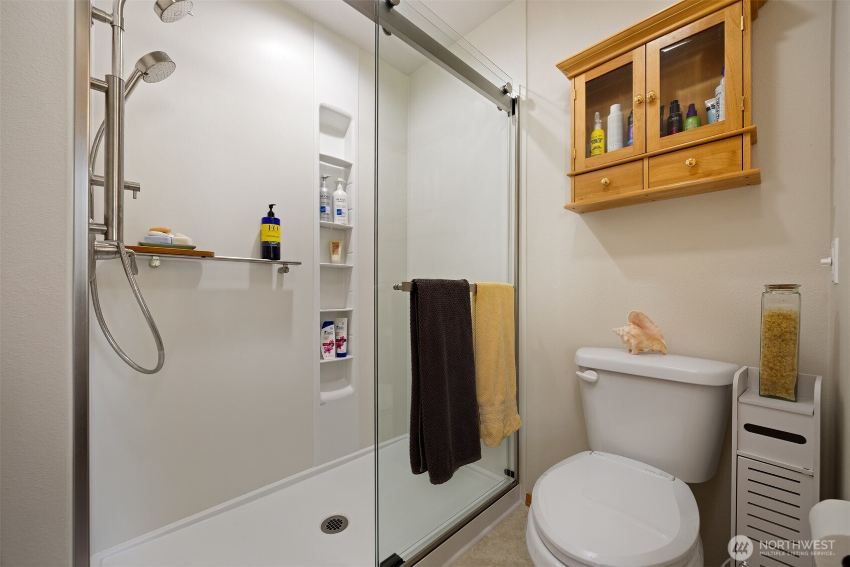 1342 Whatcom St Property Photo 23