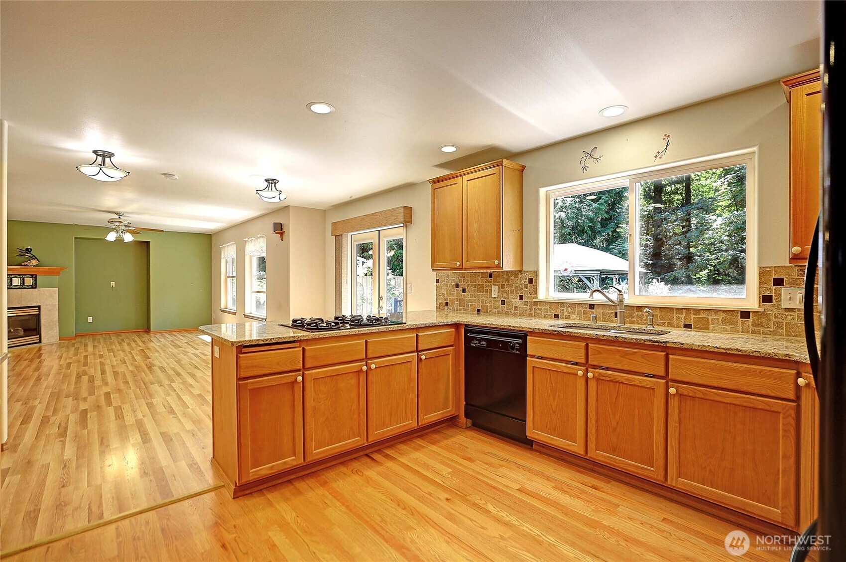 2289 Moody Lane Property Photo 6