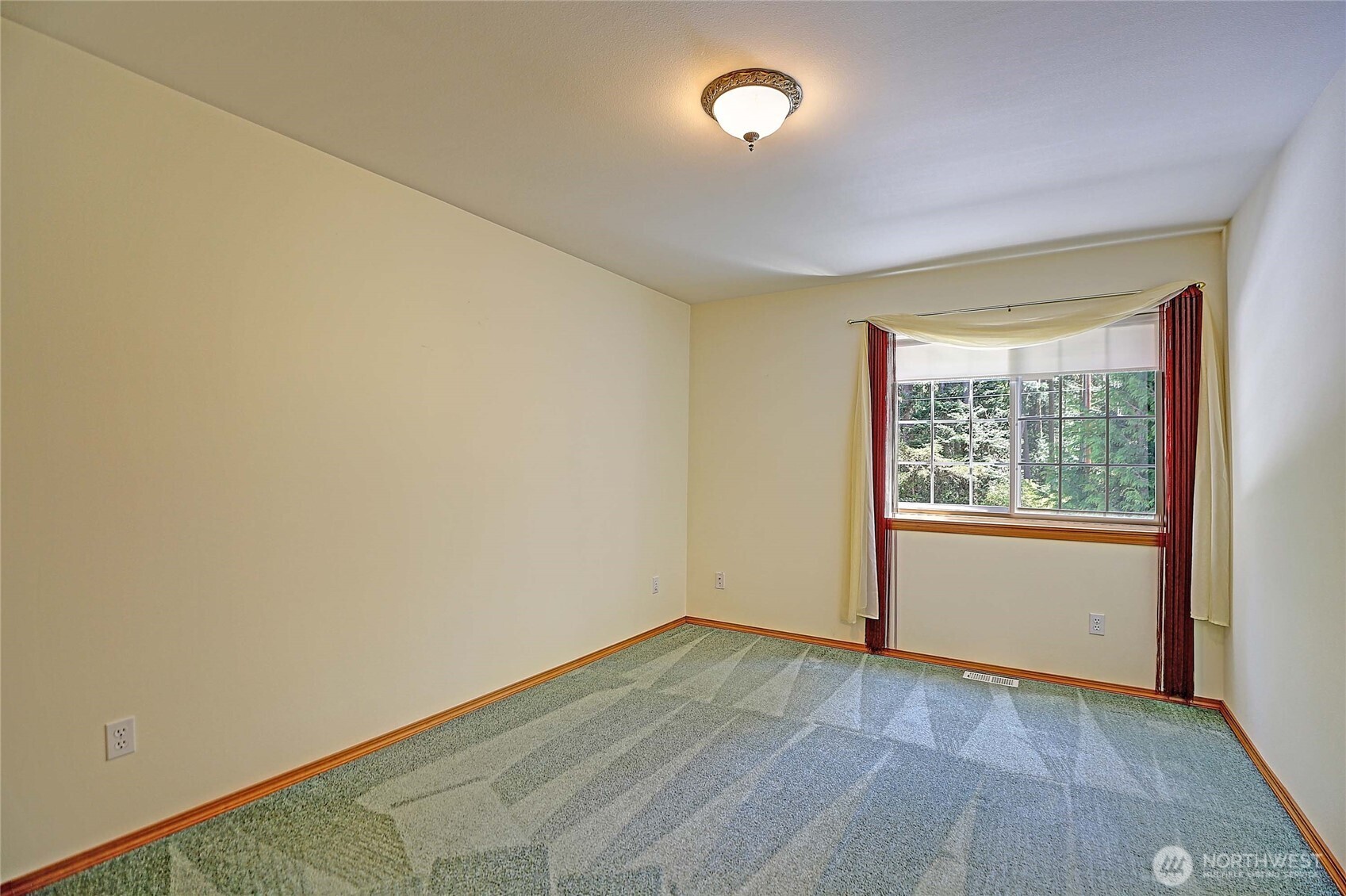 2289 Moody Lane Property Photo 19
