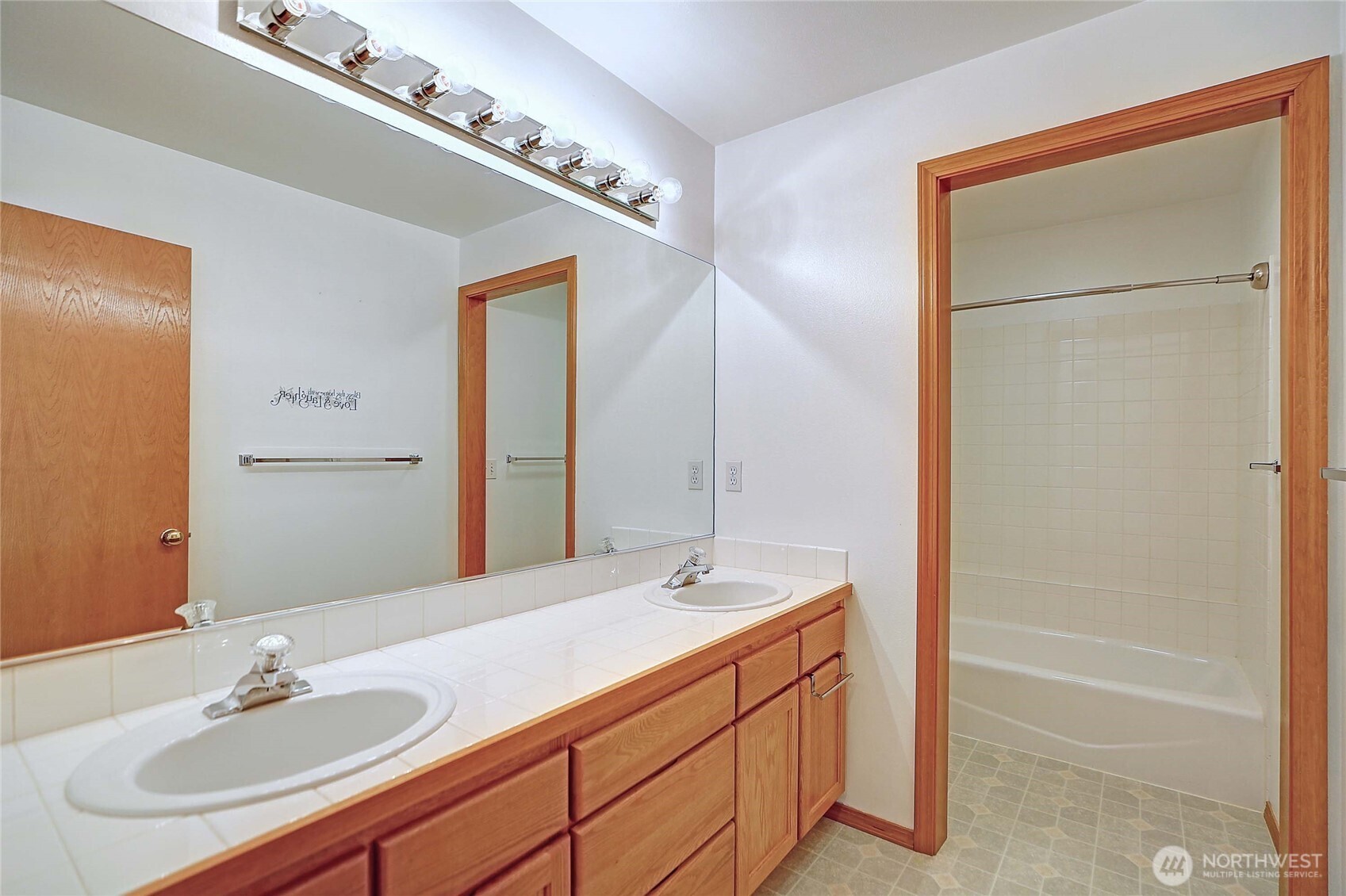 2289 Moody Lane Property Photo 21