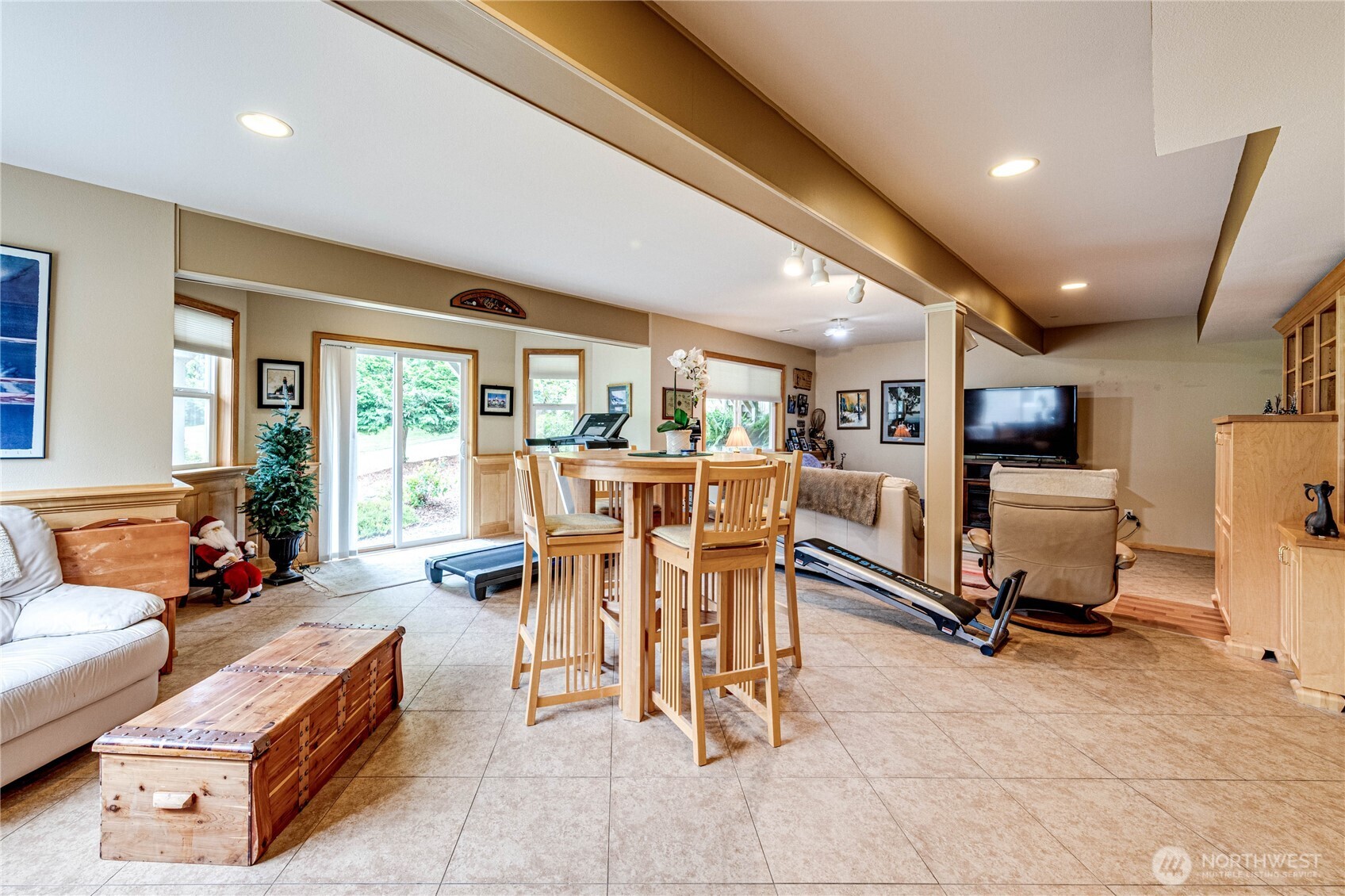 105 14th Court Property Photo 30