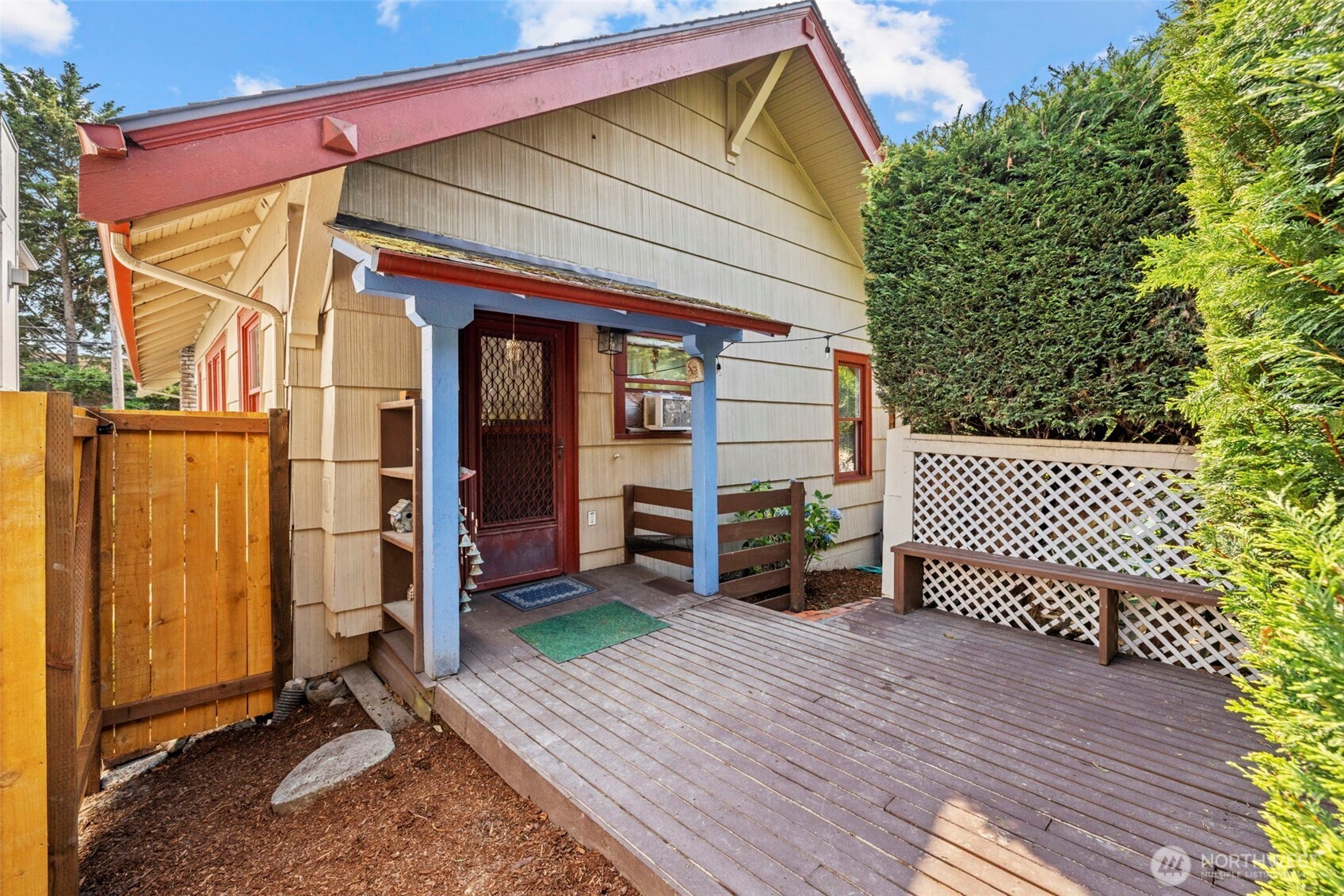 2706 S Judkins Street Property Photo 16