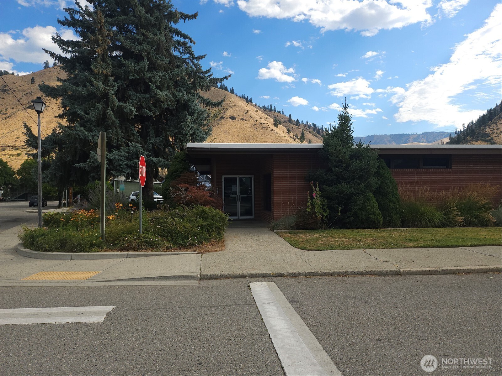 300 Woodring Street Property Photo 1