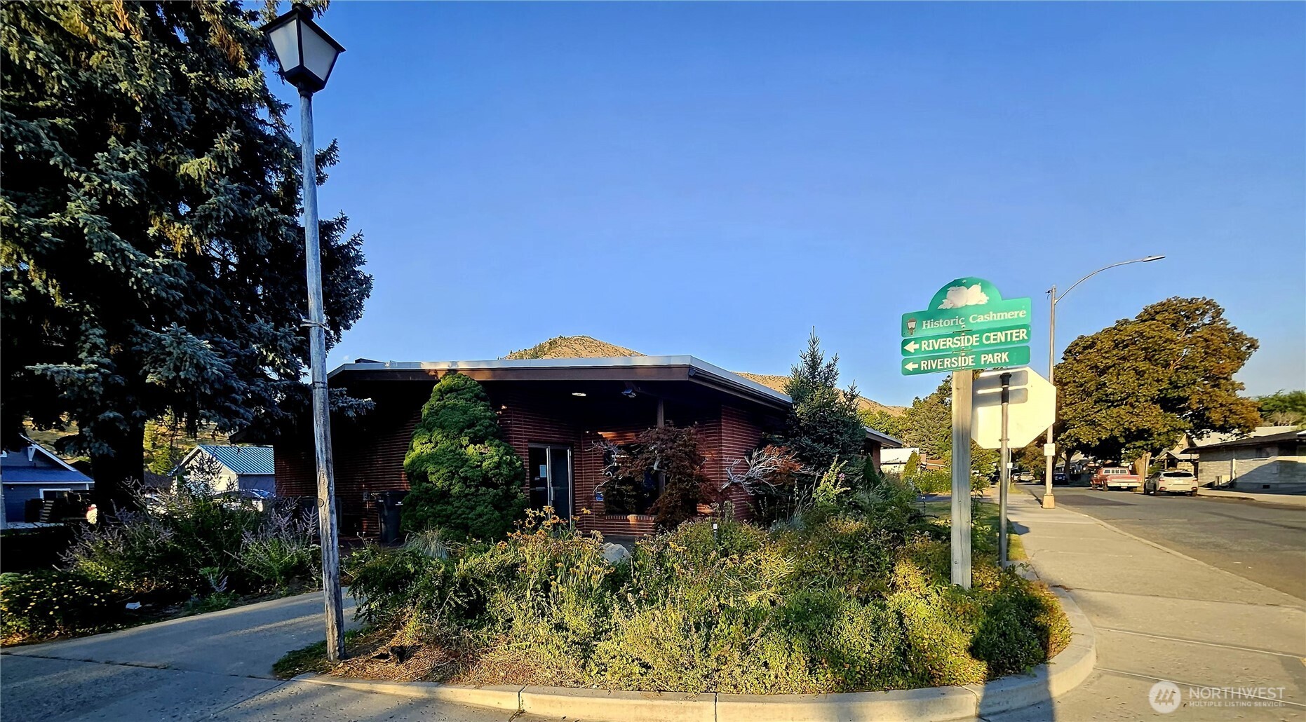 300 Woodring Street Property Photo 3