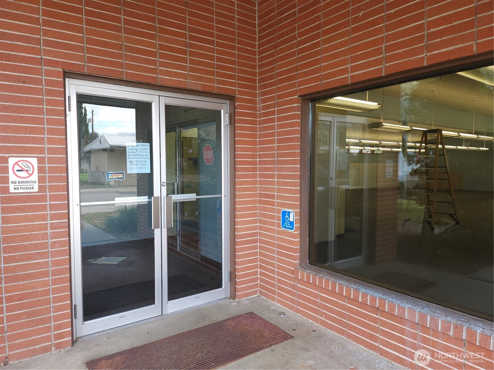 300 Woodring Street Property Photo 4