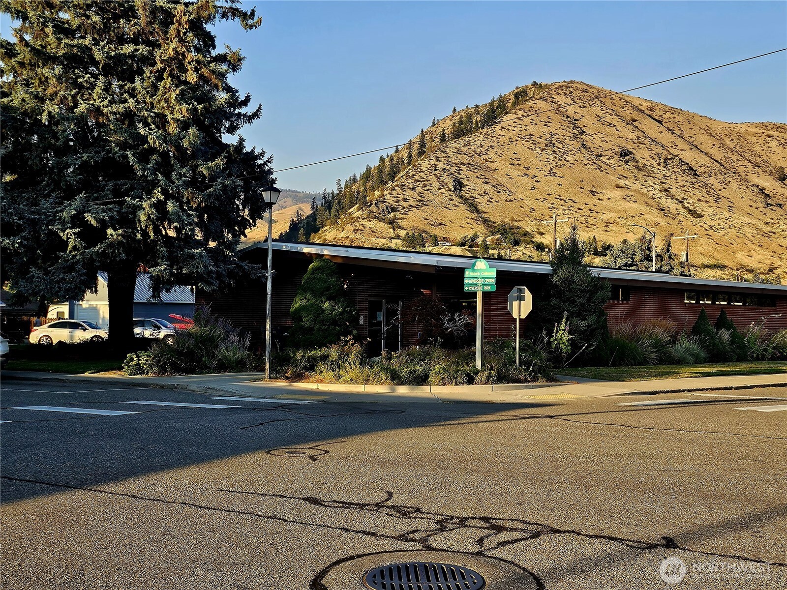 300 Woodring Street Property Photo 26