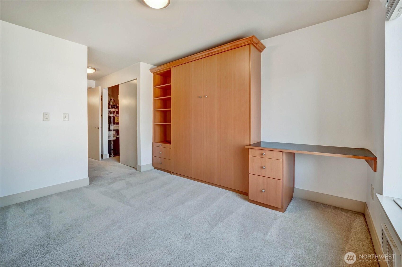 1550 Eastlake Avenue 503 Property Photo 11
