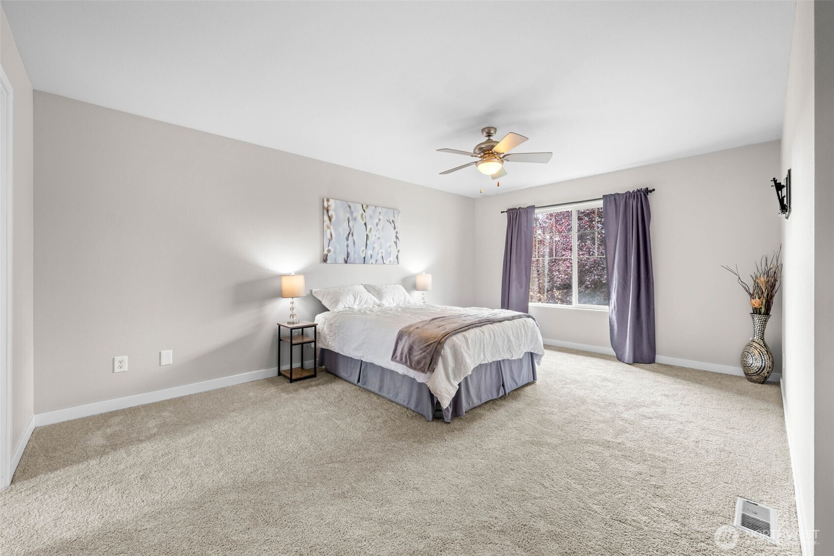 18502 94th Avenue Property Photo 14