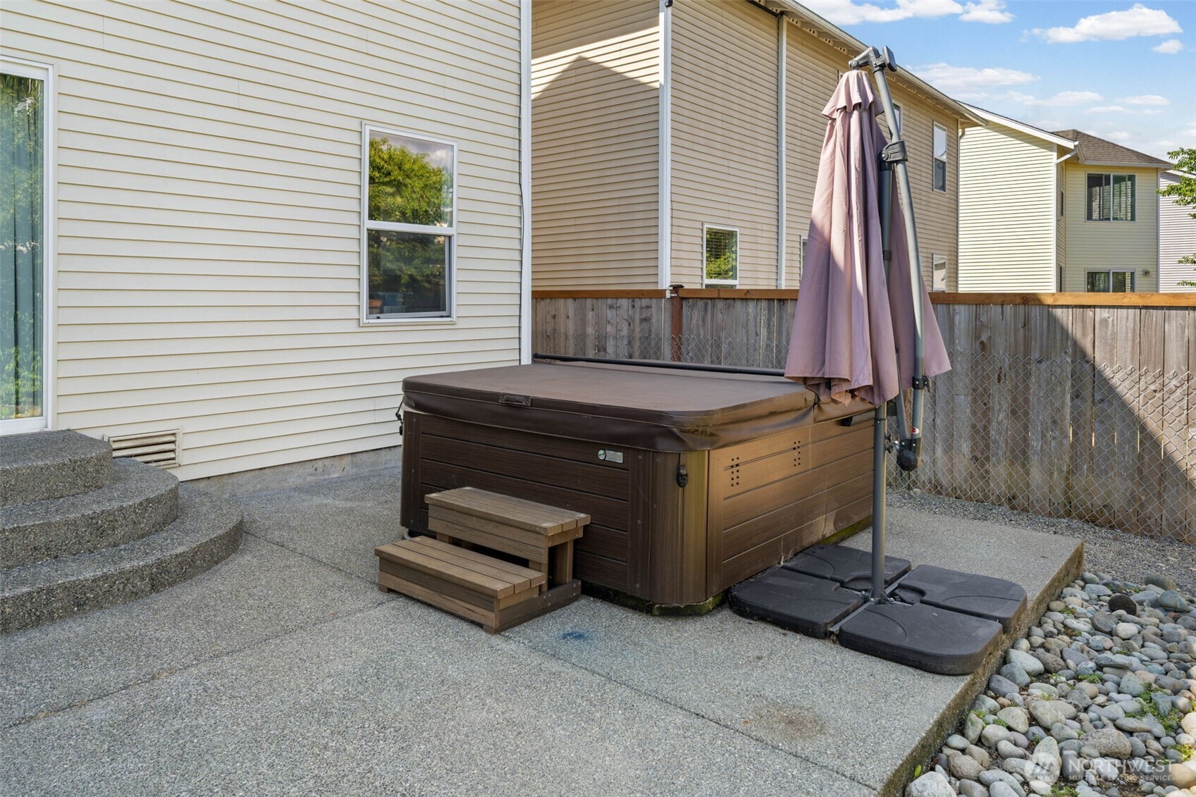 18502 94th Avenue Property Photo 24