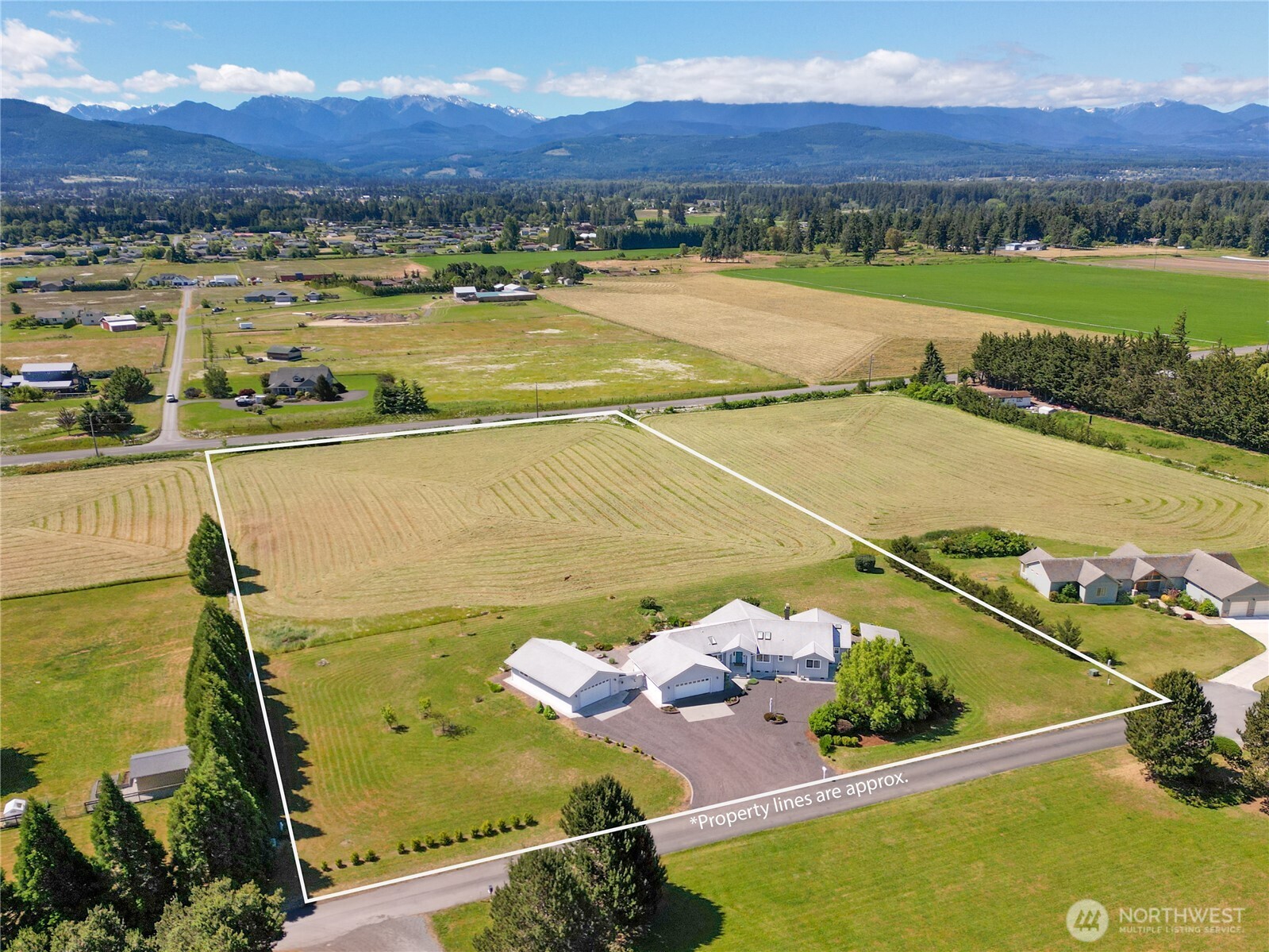 141 Kiwi Lane Property Photo 39