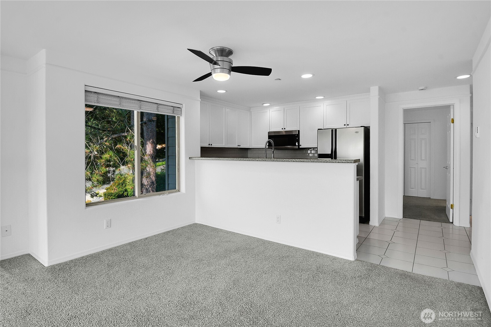 15330 Sunwood Boulevard E304 Property Photo 12