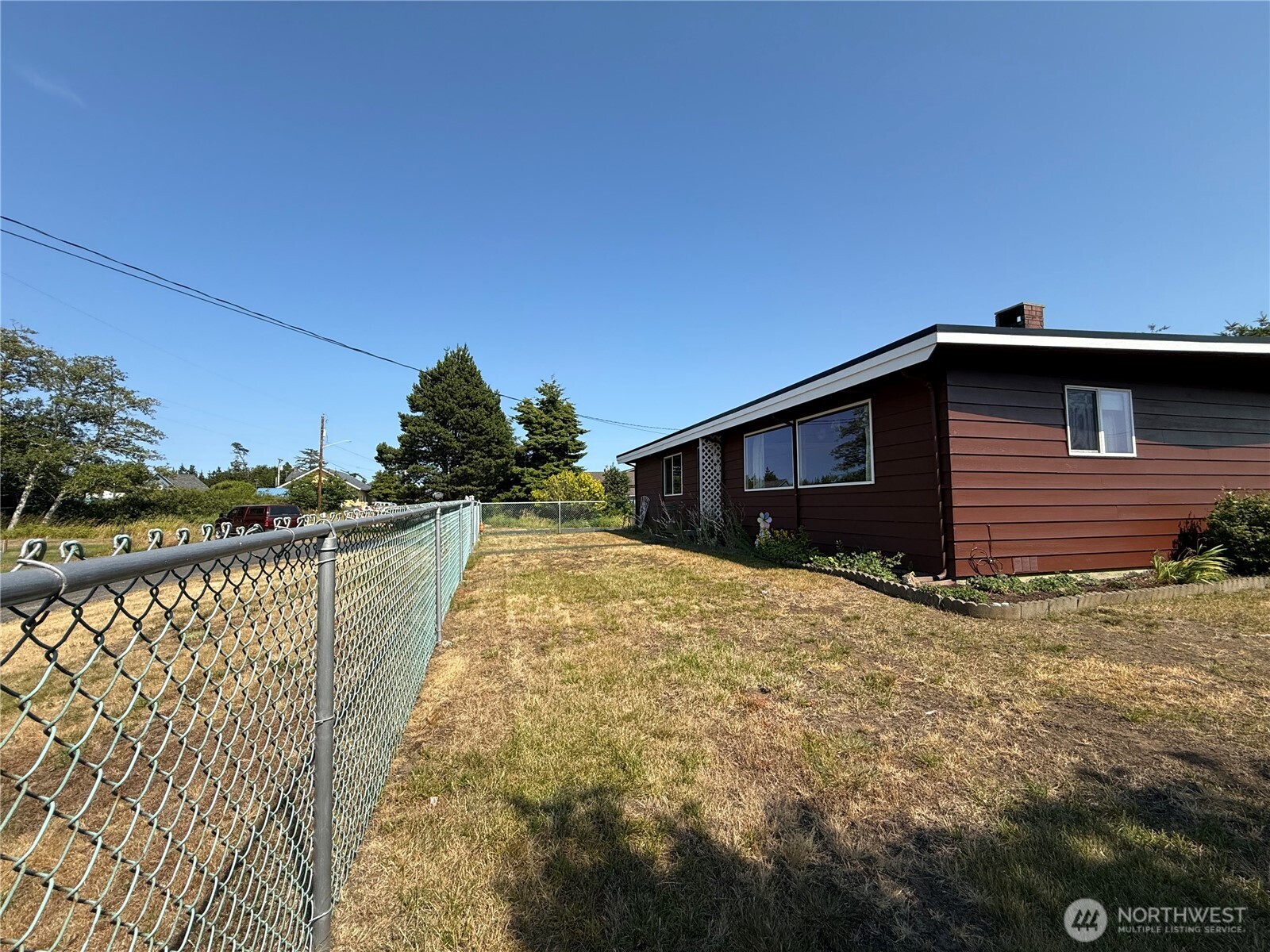 201 W Seattle Avenue Property Photo 5