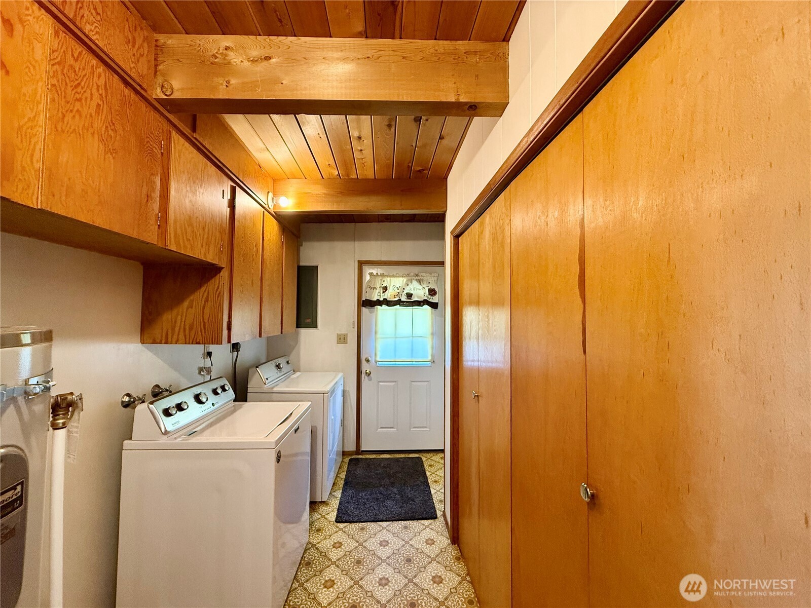 201 W Seattle Avenue Property Photo 15