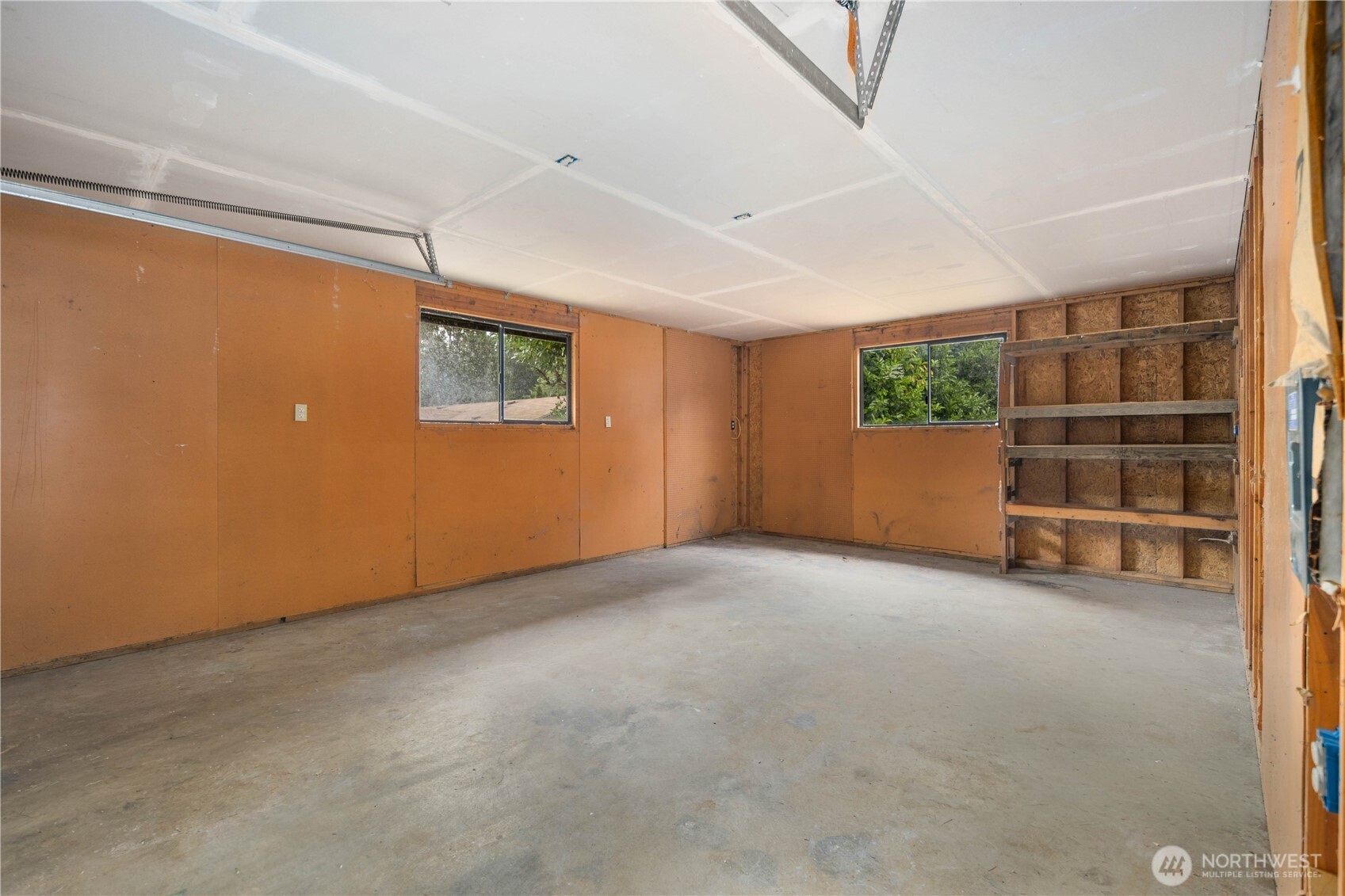 14509 93rd Avenue Property Photo 5