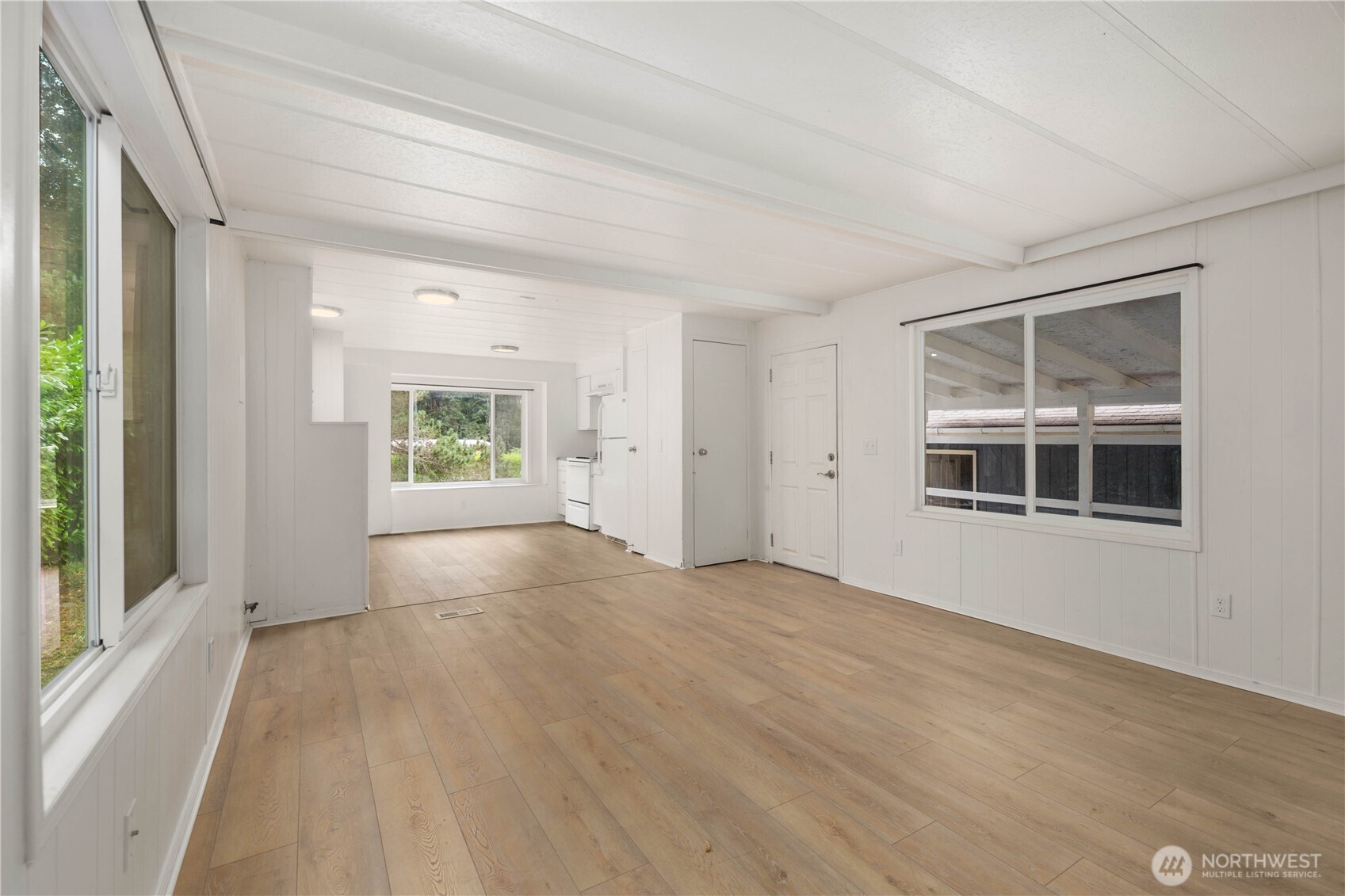 14509 93rd Avenue Property Photo 9