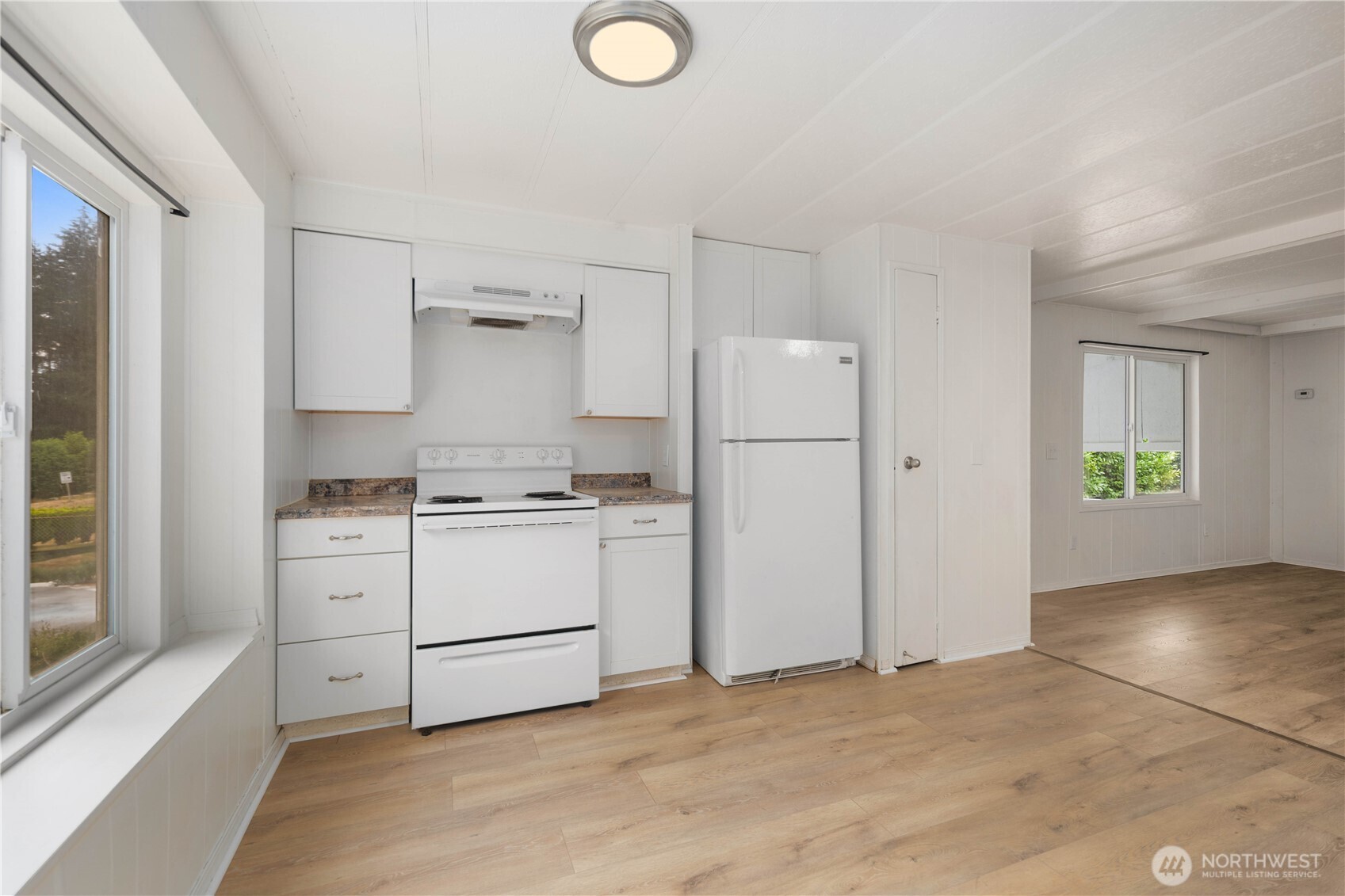 14509 93rd Avenue Property Photo 13