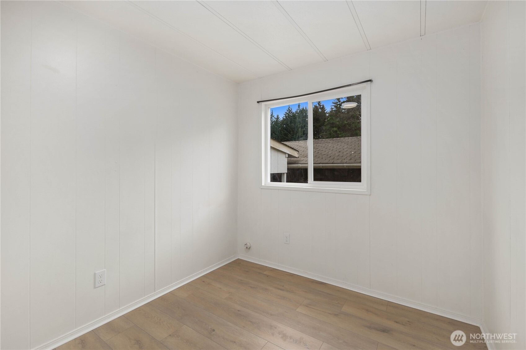 14509 93rd Avenue Property Photo 16