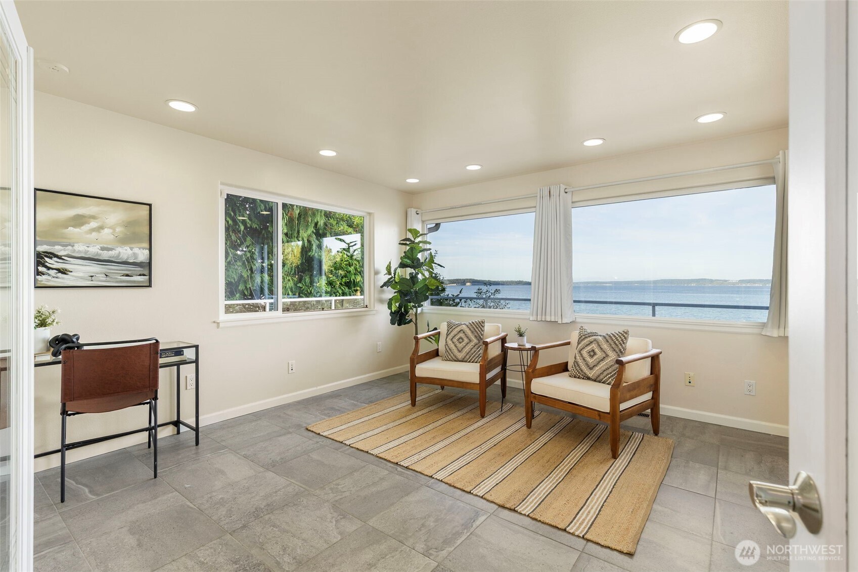 131 S Bay Way Property Photo 16