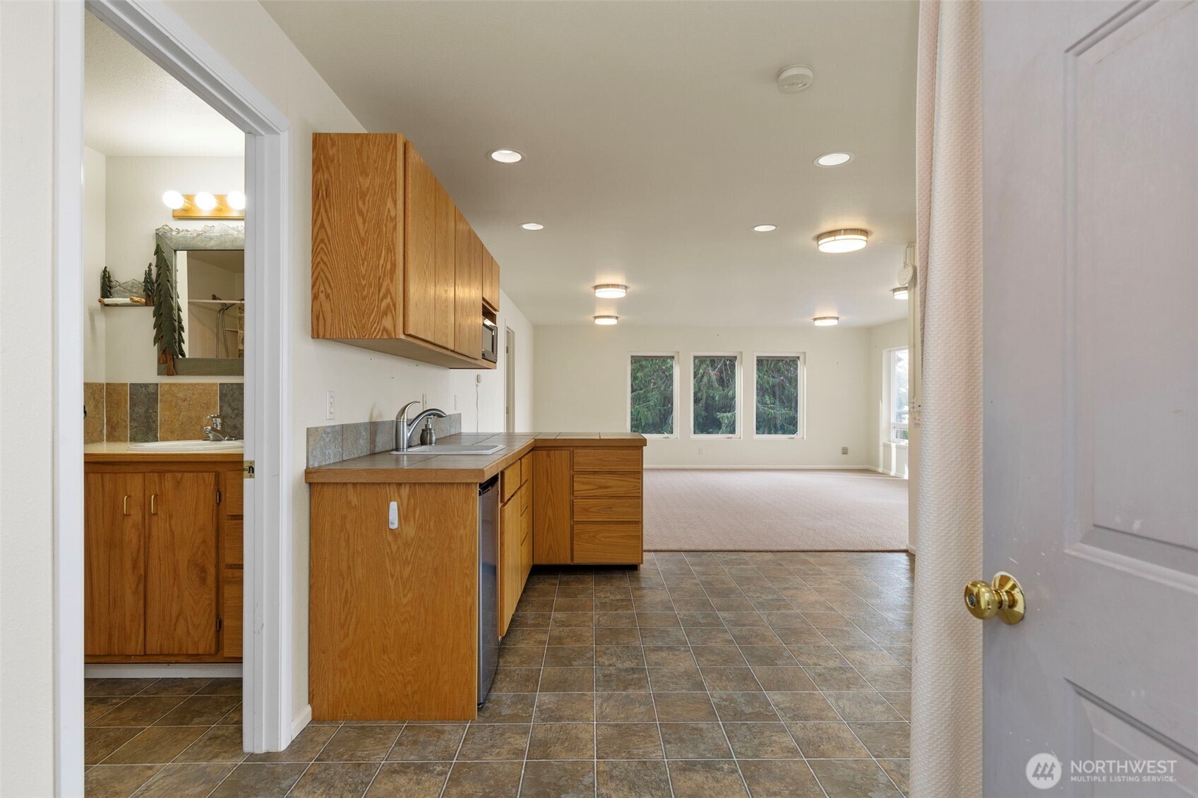 131 S Bay Way Property Photo 30