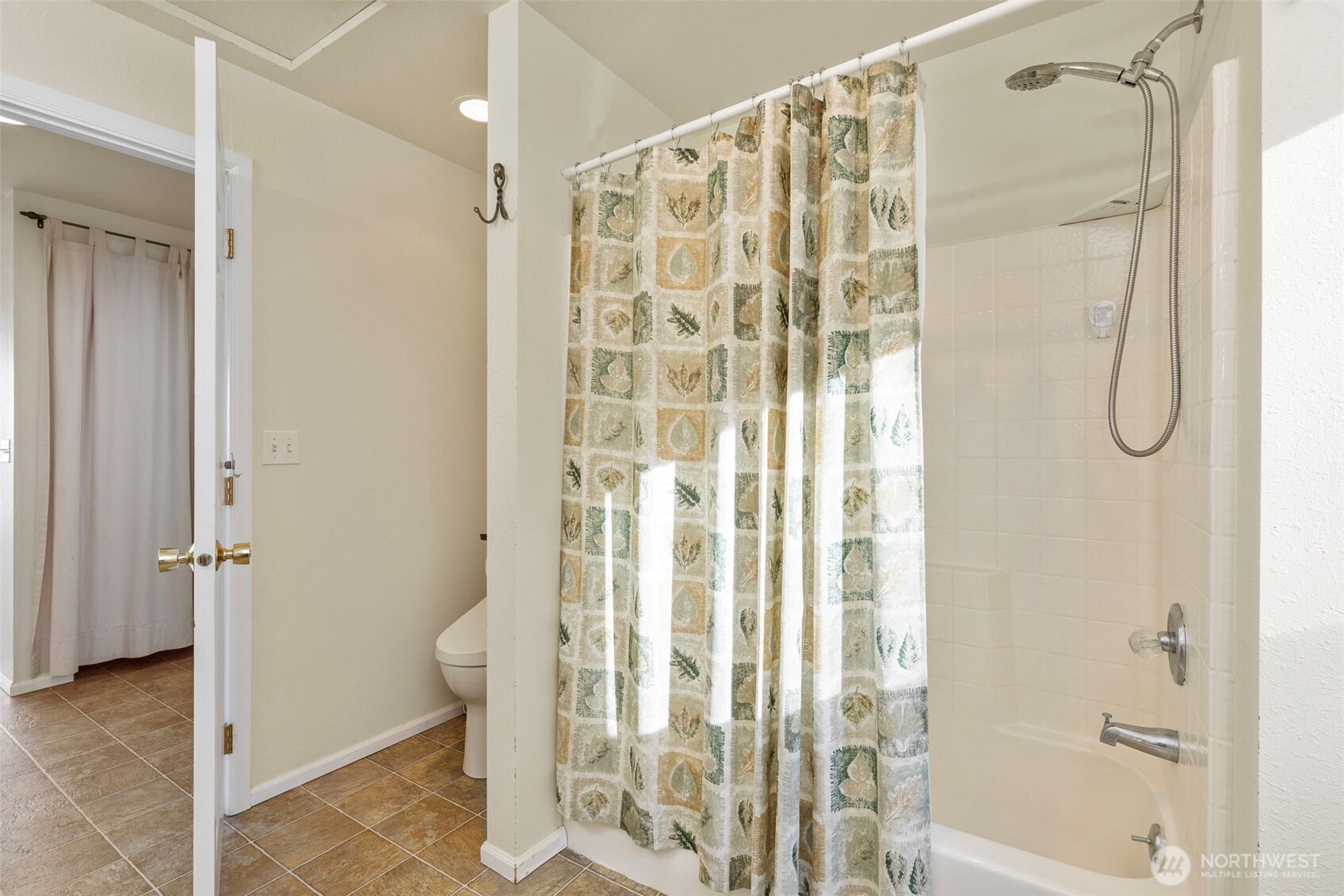 131 S Bay Way Property Photo 33