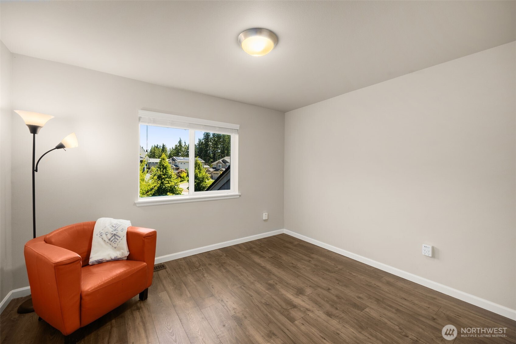 4840 Skylark Street Property Photo 20
