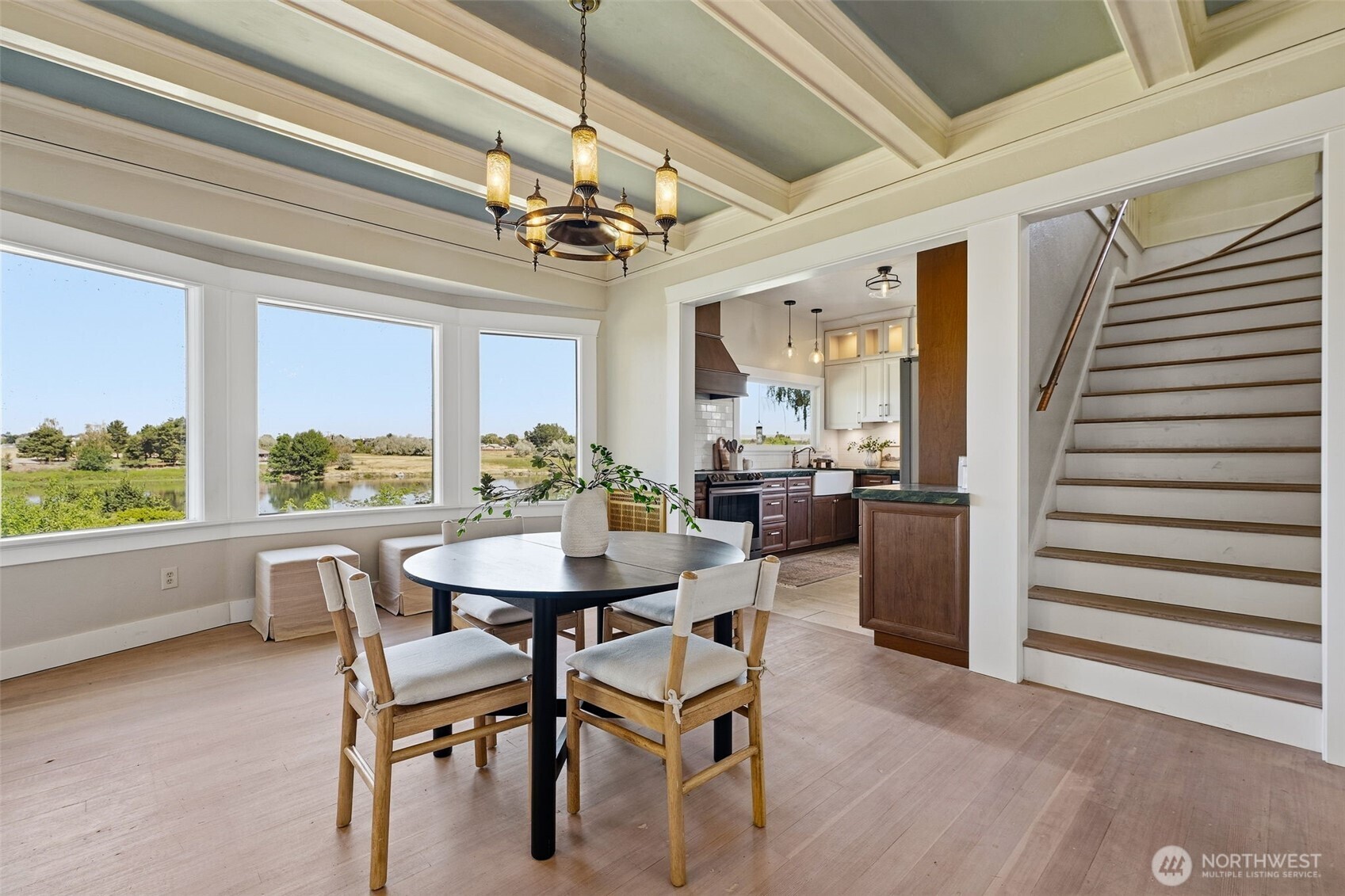 106 7th Street Property Photo 17