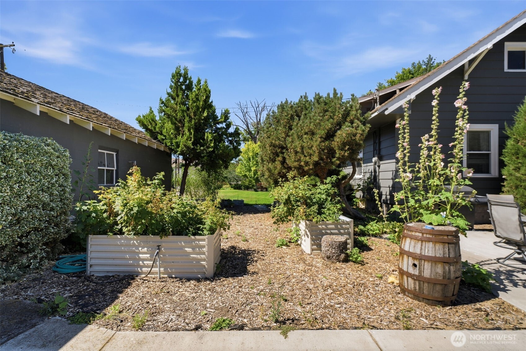 106 7th Street Property Photo 33