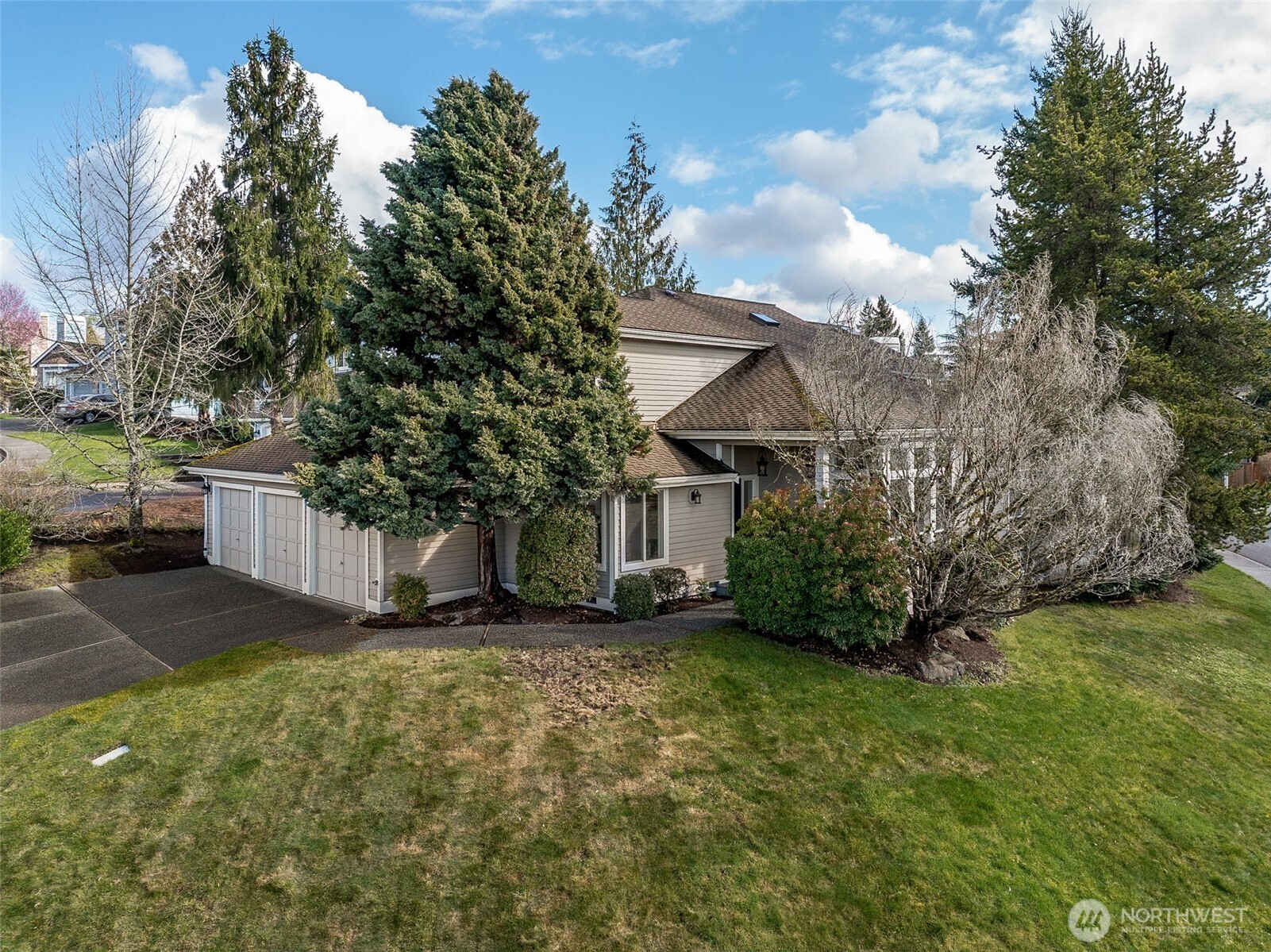 1704 Field Place Property Photo 2