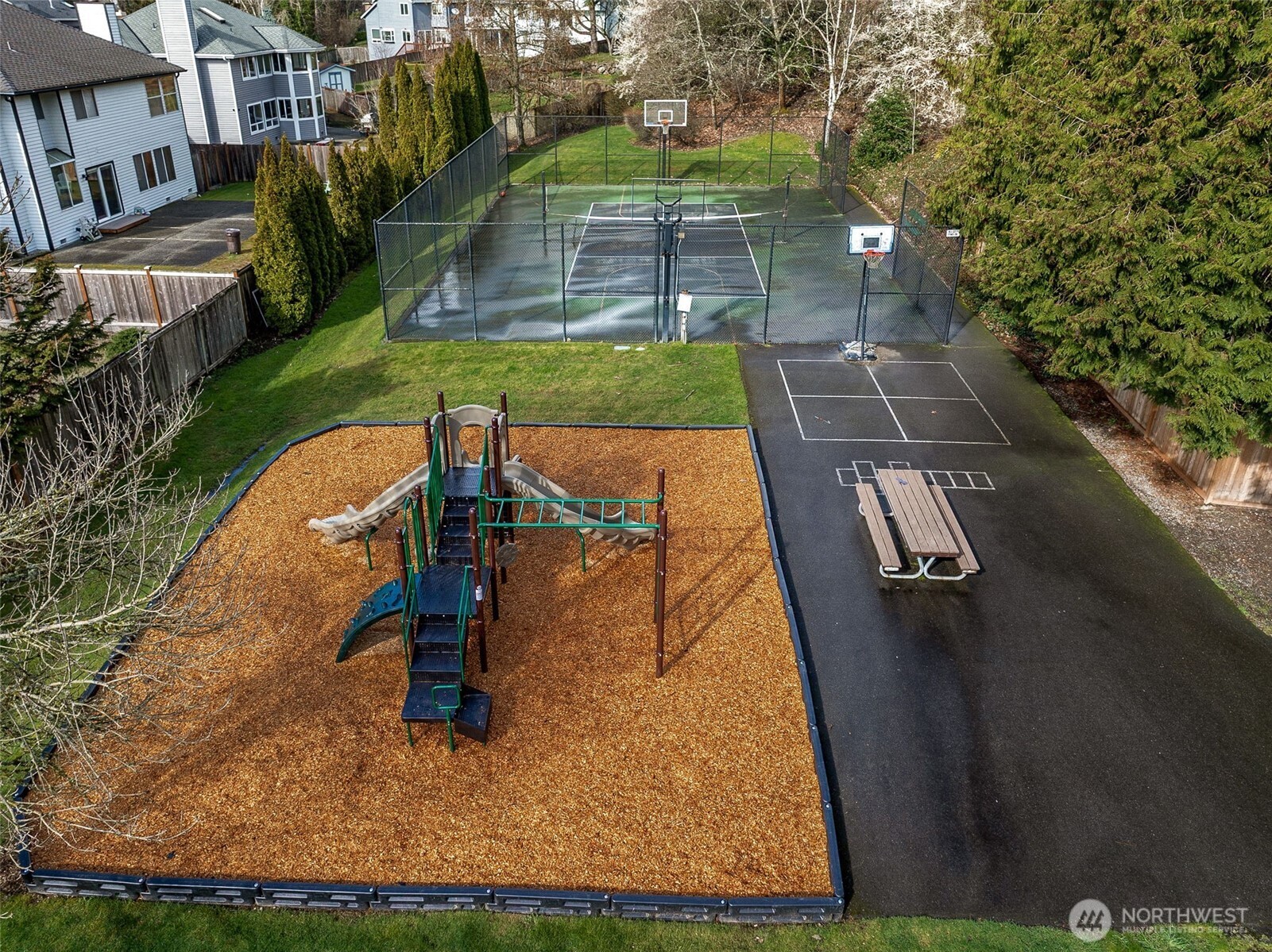 1704 Field Place Property Photo 35