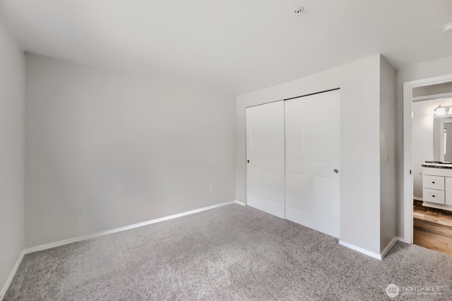 18621 Blueberry Lane B209 Property Photo 6