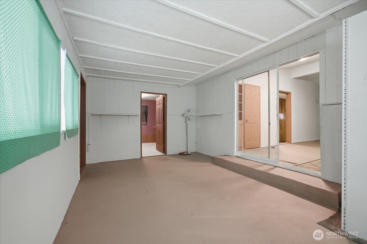 6309 193rd Street Property Photo 17