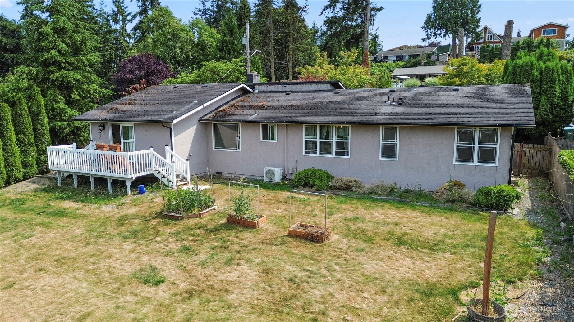 2407 255th Street Property Photo 3