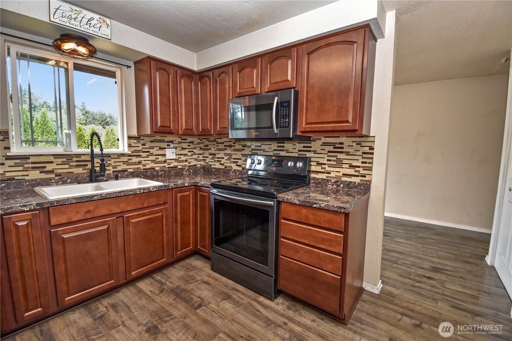 2407 255th Street Property Photo 21