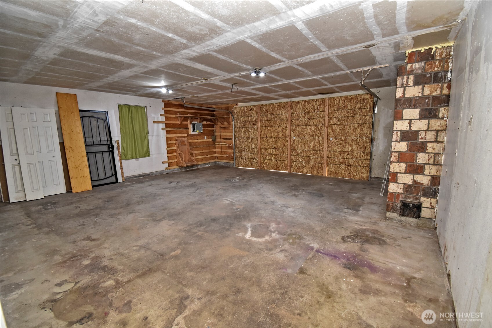 2407 255th Street Property Photo 31