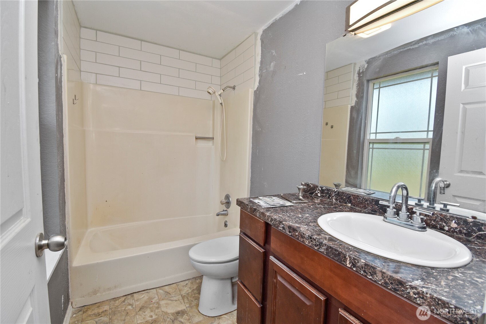 2407 255th Street Property Photo 34
