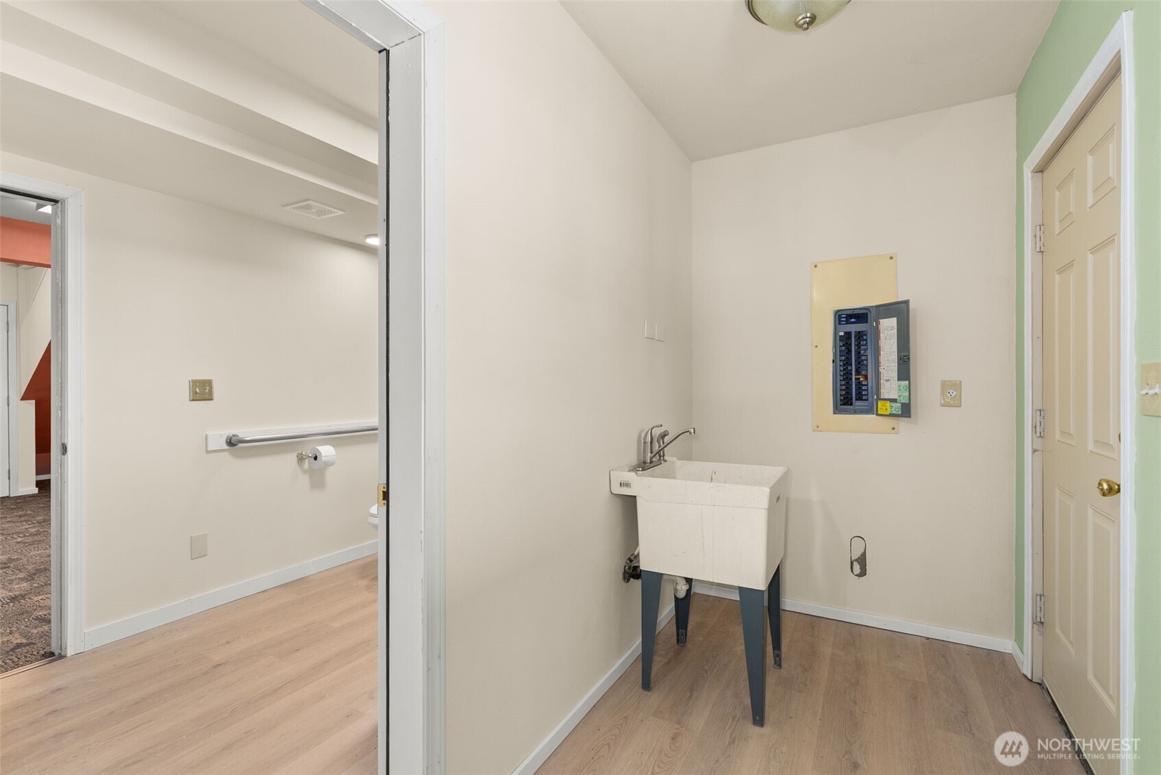 2098 State Route 105 Property Photo 13