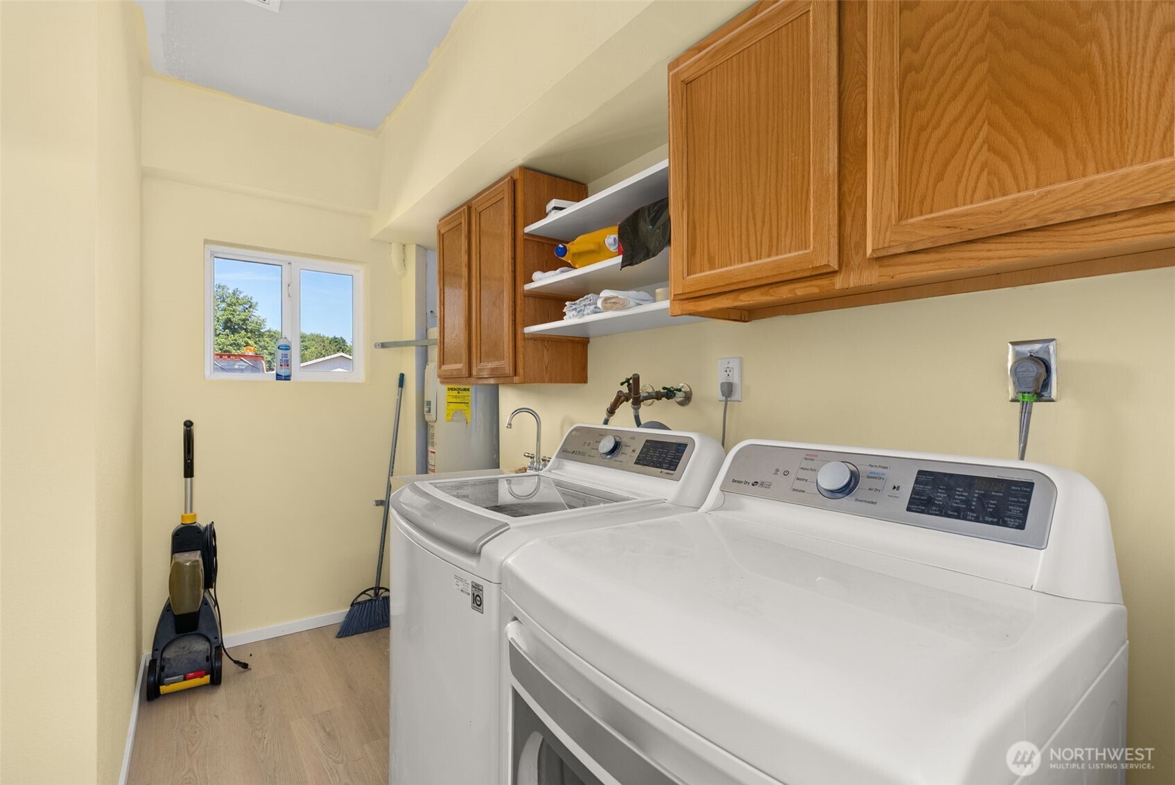 2098 State Route 105 Property Photo 26