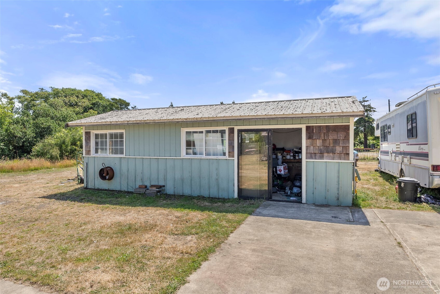 2098 State Route 105 Property Photo 35
