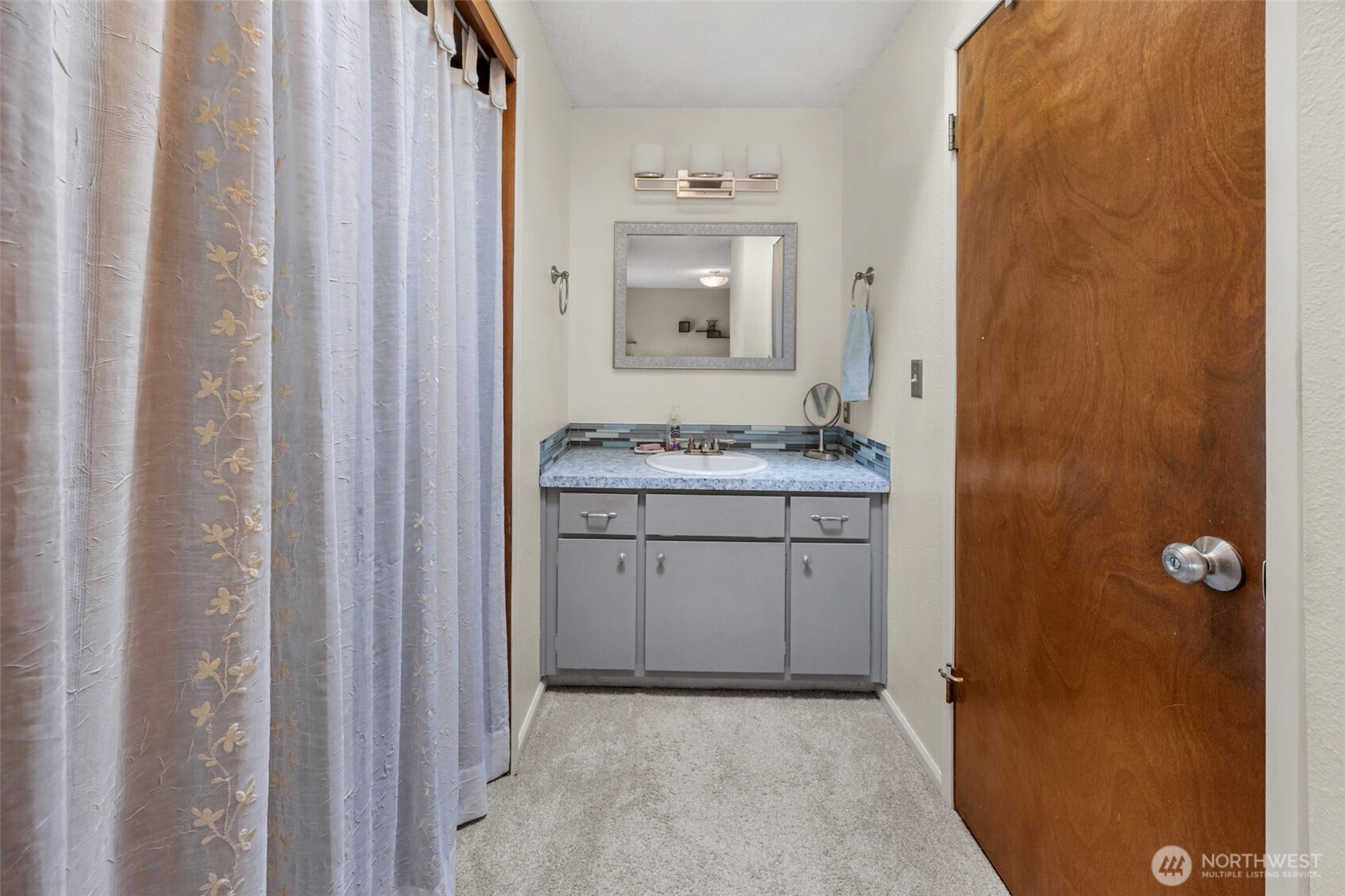 1011 43rd Street Property Photo 18