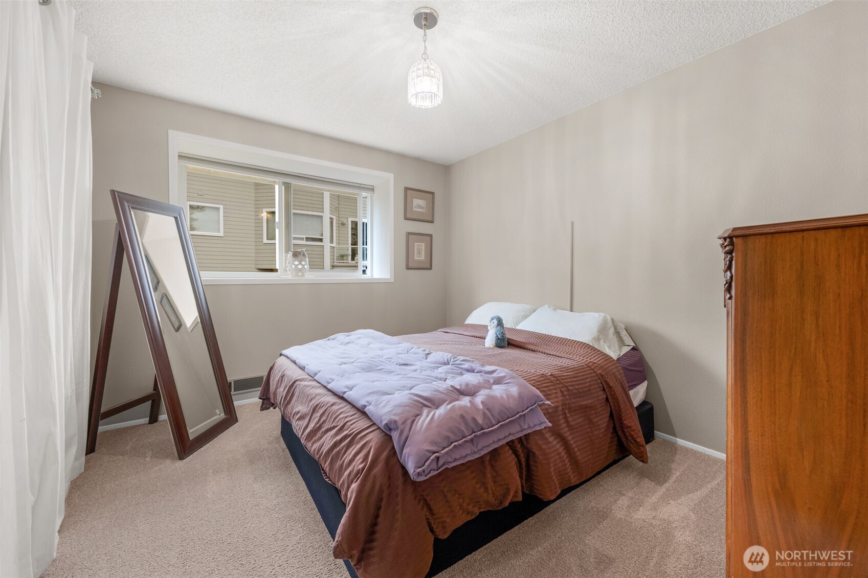1011 43rd Street Property Photo 20