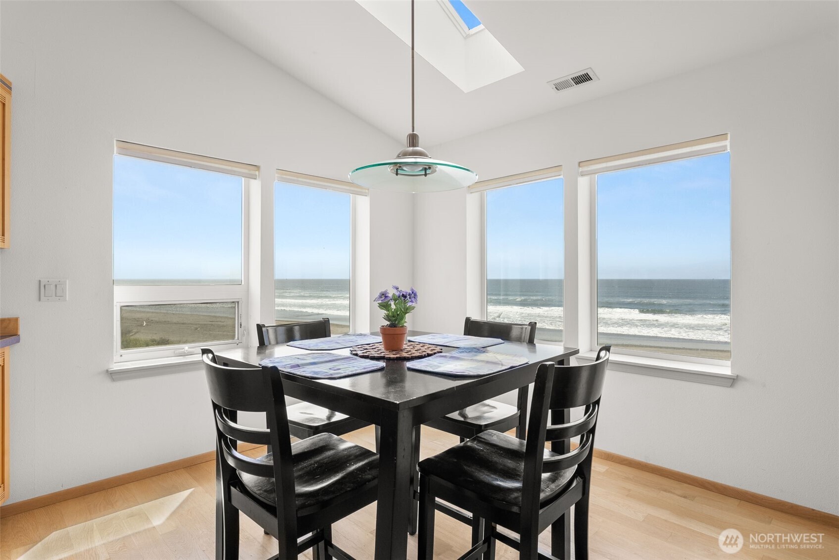 511 Dune Crest Drive Property Photo 14